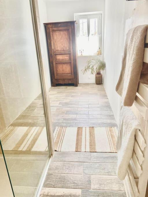 Maison Avec Jardin Et 3 Petits Chats , Proche Du Chateau Lacoste Ле-Пюи-Сент-Репарад Экстерьер фото