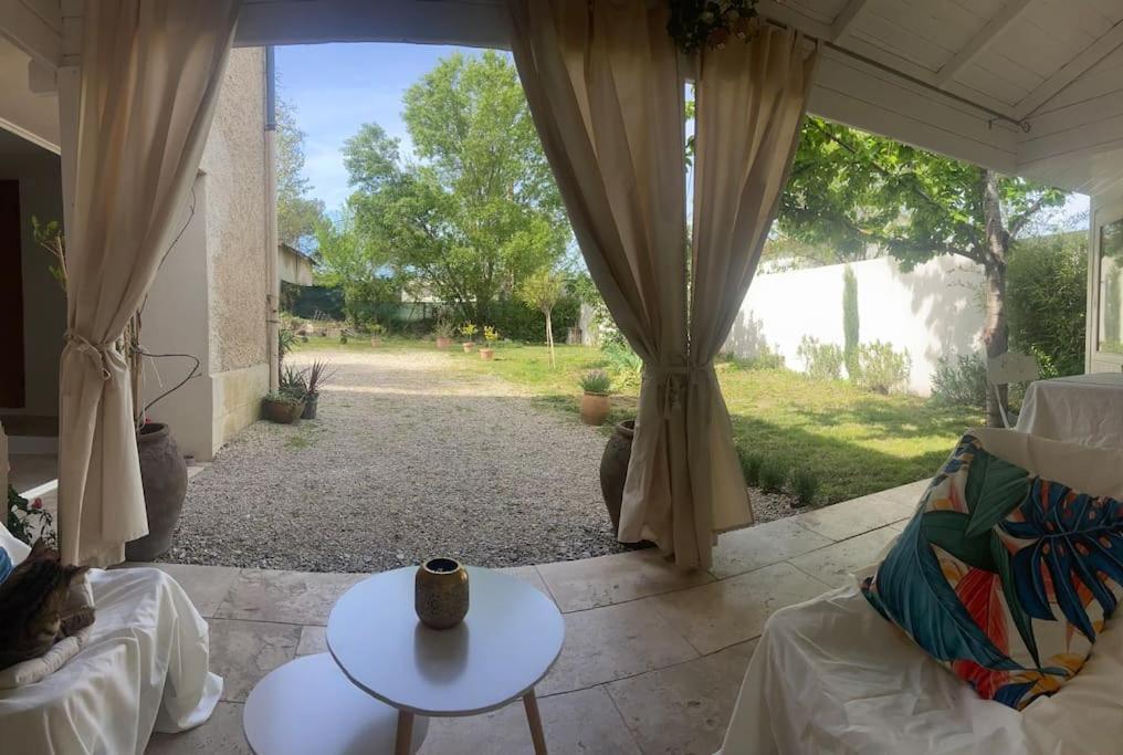 Maison Avec Jardin Et 3 Petits Chats , Proche Du Chateau Lacoste Ле-Пюи-Сент-Репарад Экстерьер фото
